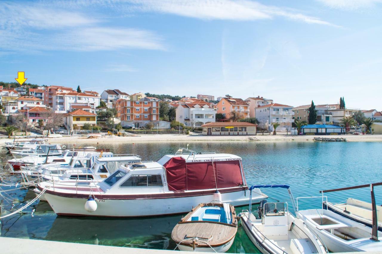 Apartmani Island Trogir Bagian luar foto