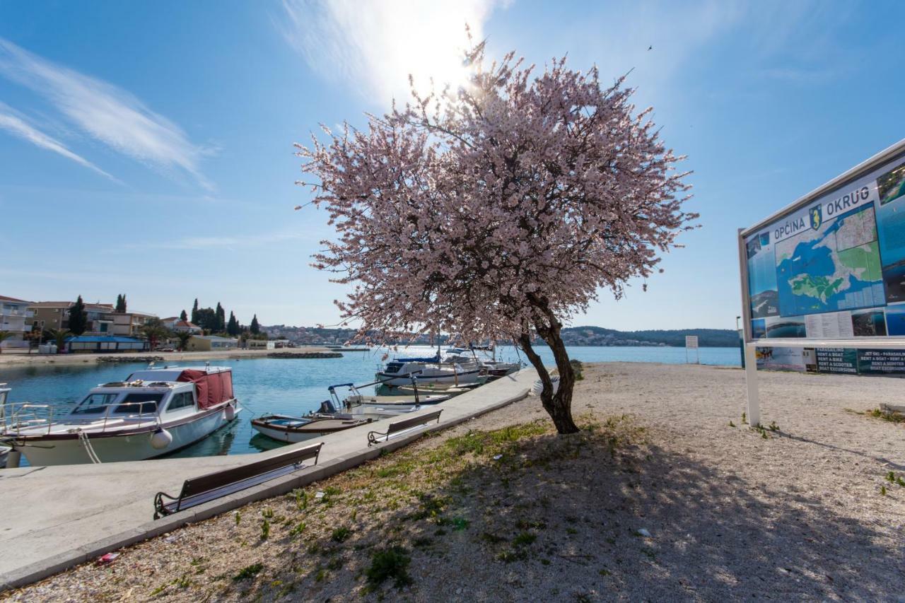 Apartmani Island Trogir Bagian luar foto