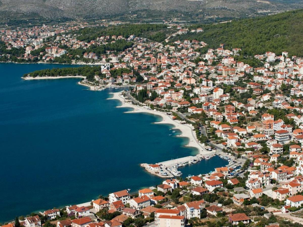 Apartmani Island Trogir Bagian luar foto
