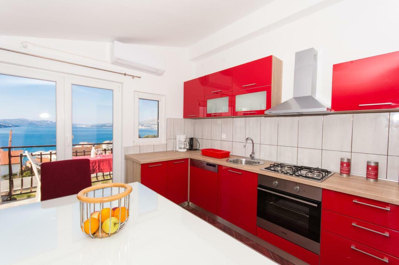 Apartmani Island Trogir Bagian luar foto
