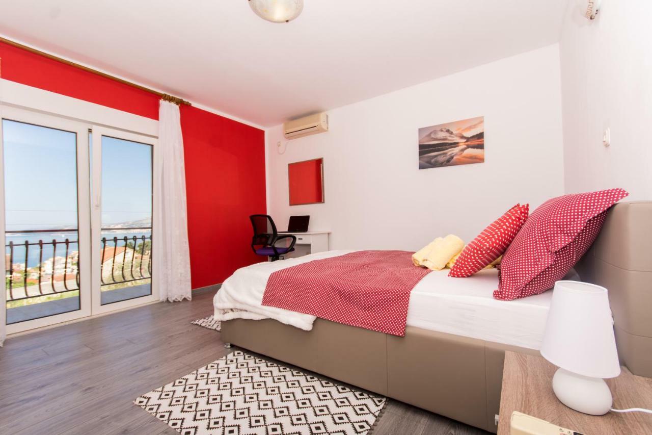 Apartmani Island Trogir Bagian luar foto